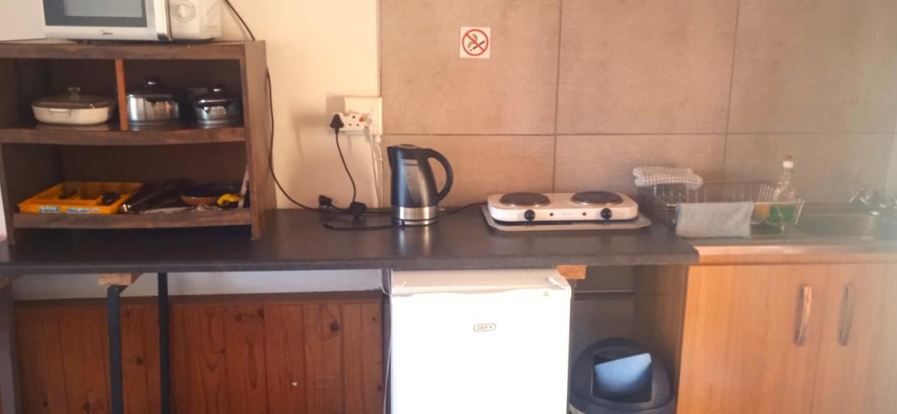 Rheola'S Guest Cottage Harrismith Exterior foto